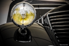 Renault Nervasport Headlamp and Grille